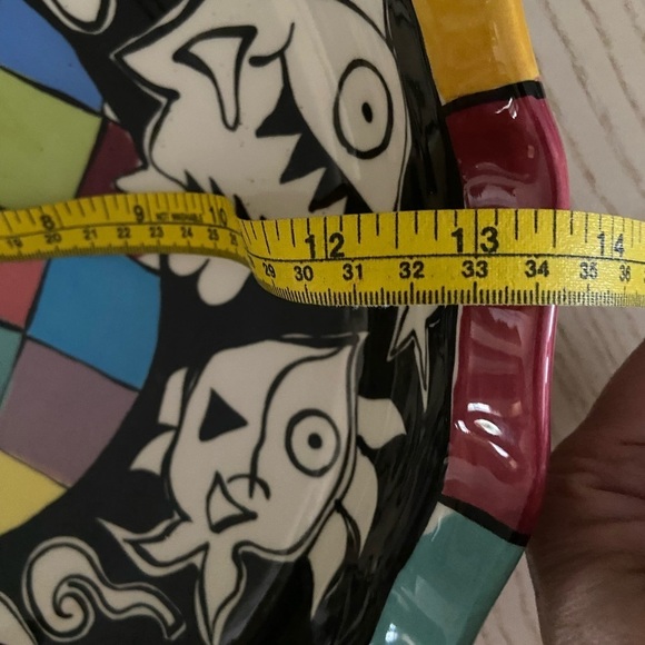 Art Bowl Handmade in Canada 13.5 inches wide great for chips - Picture 3 of 3